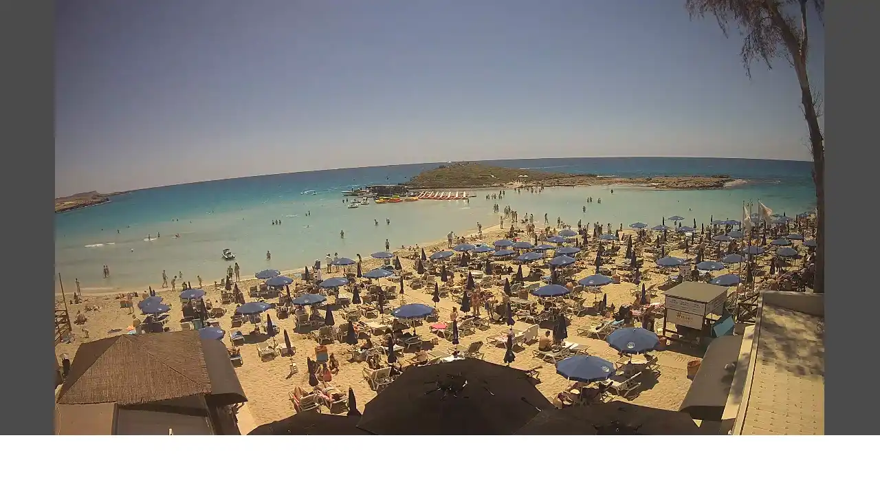 Larnaca Webcam-Aufnahme — 6. Mai 2026 09:00