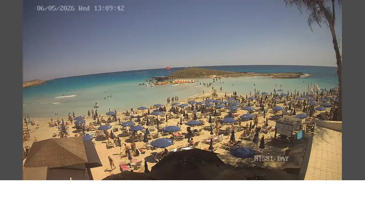 Larnaca Webcam-Aufnahme — 6. Mai 2026 11:00