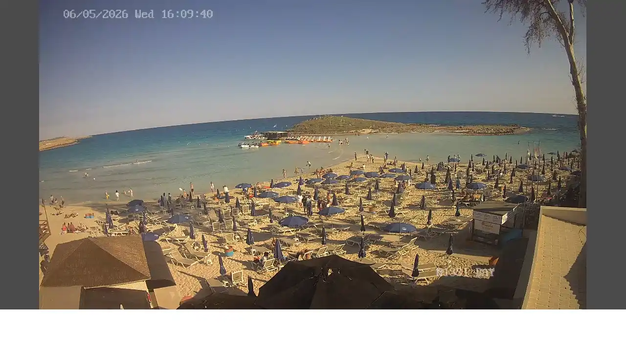 Larnaca Webcam-Aufnahme — 6. Mai 2026 14:00