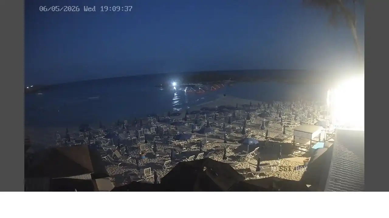 Larnaca Webcam-Aufnahme — 6. Mai 2026 17:00