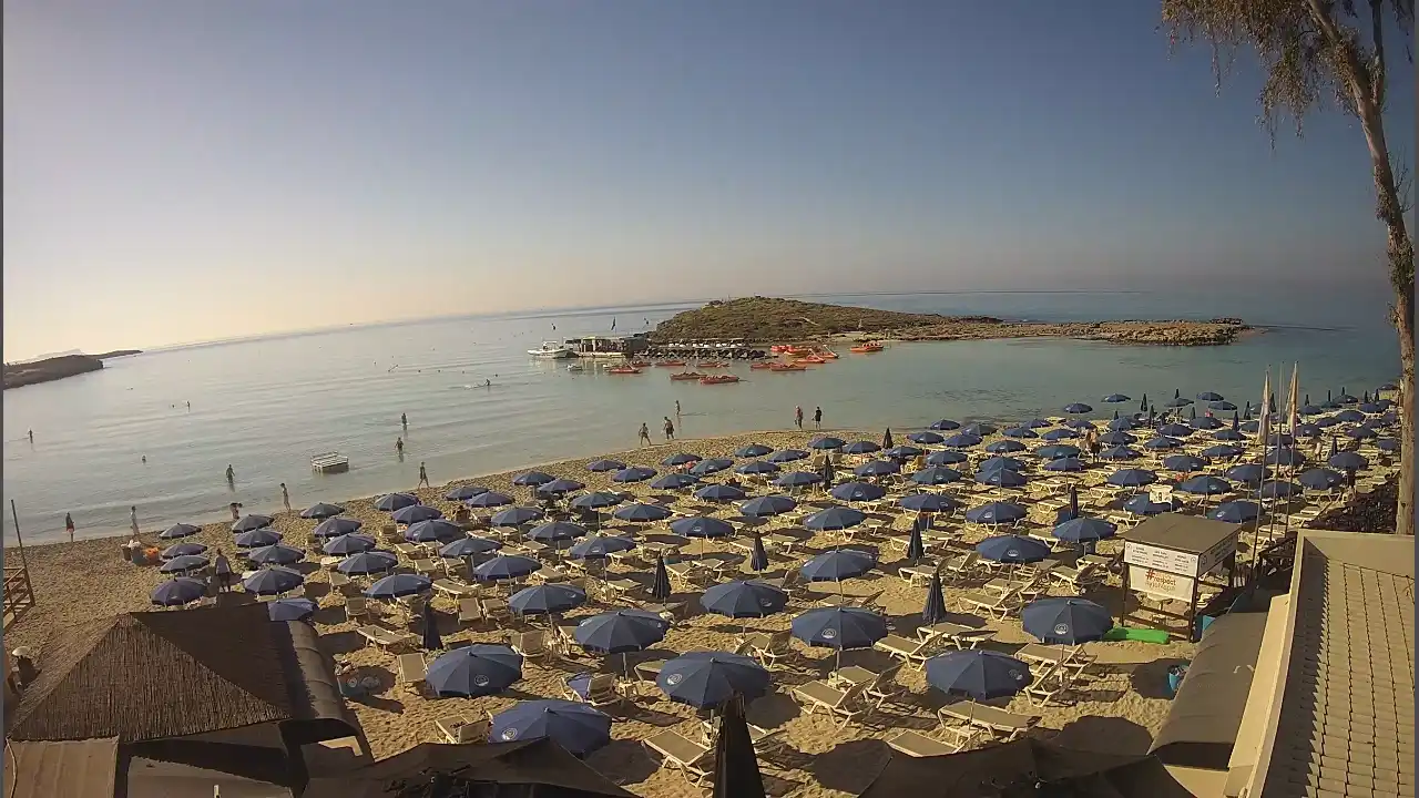 Webcam-Aufnahme aus :city — 1. Juni 2026 05:00