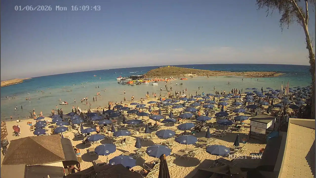Webcam-Aufnahme aus :city — 1. Juni 2026 14:00