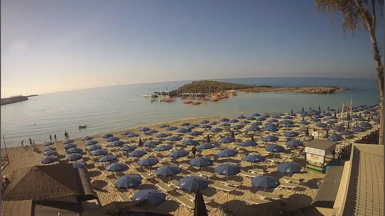 Webcam-Aufnahme aus :city — 3. Juni 2026 05:00