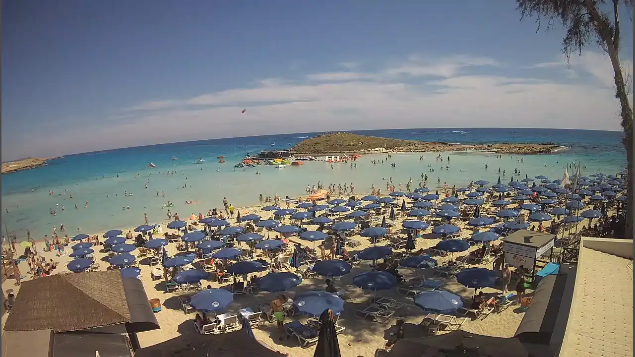 Webcam-Aufnahme aus :city — 3. Juni 2026 12:00