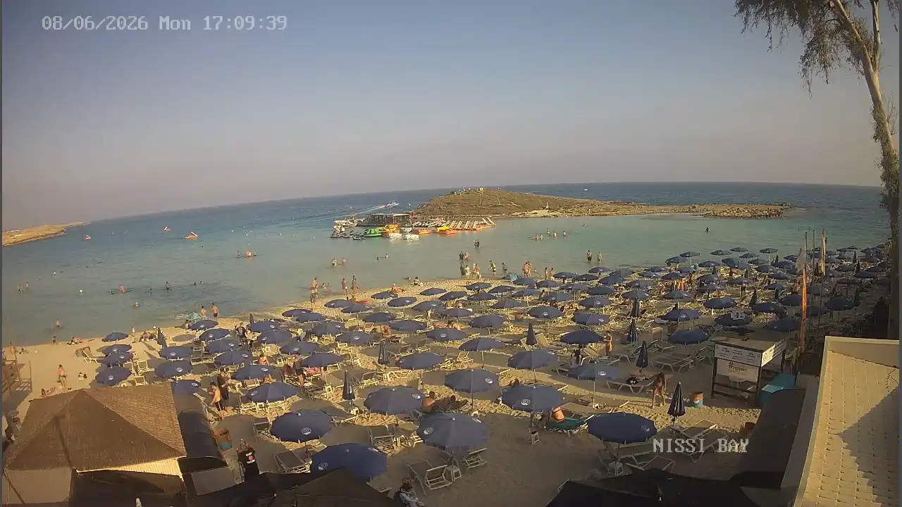 Webcam-Aufnahme aus :city — 8. Juni 2026 15:00