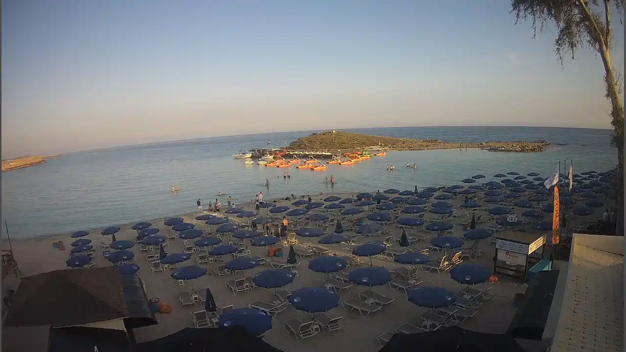 Webcam-Aufnahme aus :city — 9. Juni 2026 16:00
