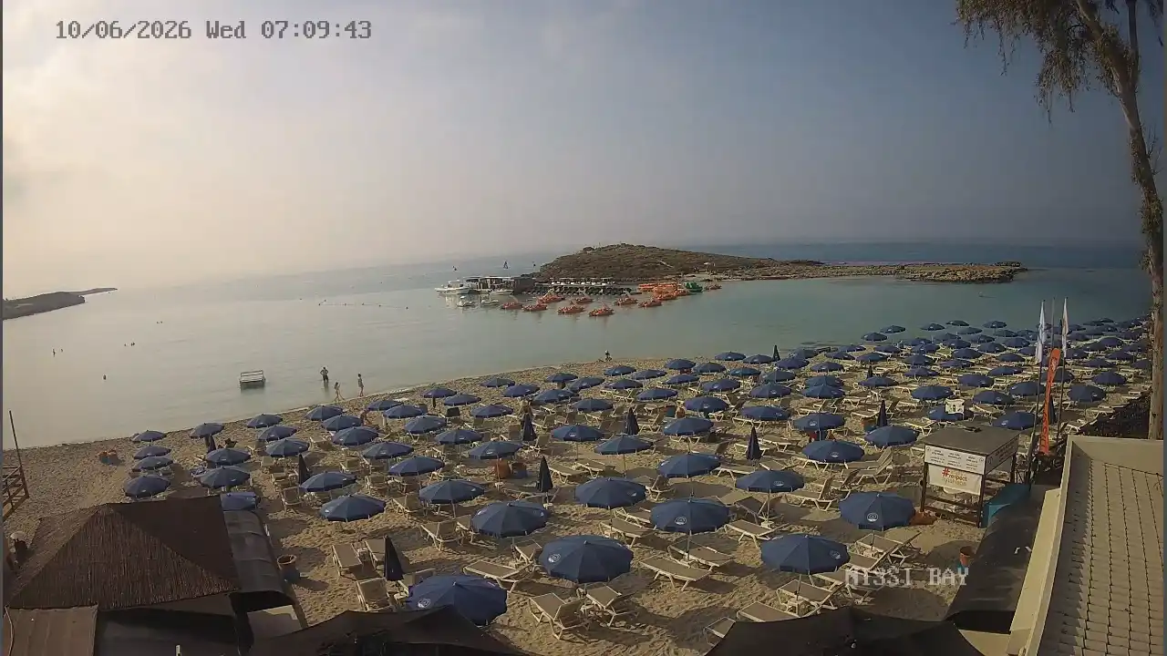 Webcam-Aufnahme aus :city — 10. Juni 2026 05:00