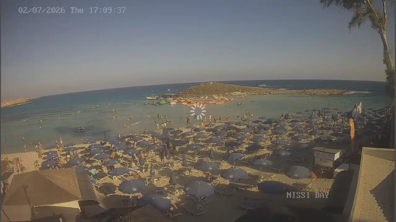 Webcam-Aufnahme aus :city — 2. Juli 2026 15:00
