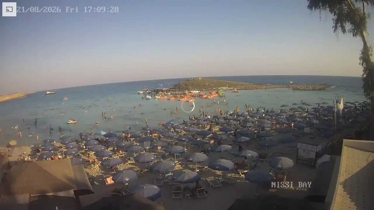 Webcam-Aufnahme aus :city — 21. August 2026 15:00